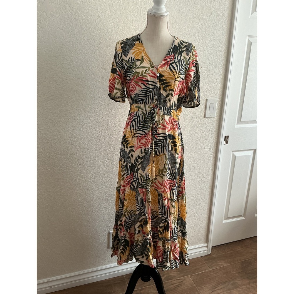 Sunday Mi Amor Tropical Leaf Midi Dress Size M Button Front Tassel Tie Rayon
